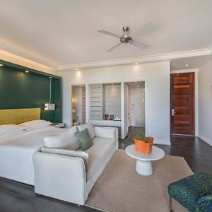 Junior Suite Beachfront